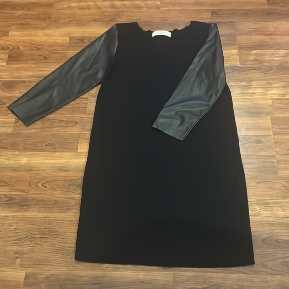 Women’s size large, full leather knit dress long sleeve - Picture 1 of 7
